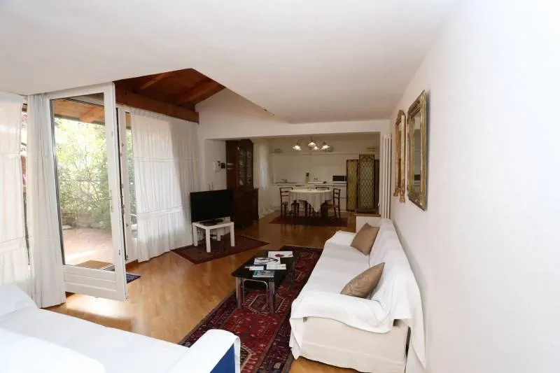 Looking for a Pet-Friendly Hotel in Ravenna? Why Stay With Us
